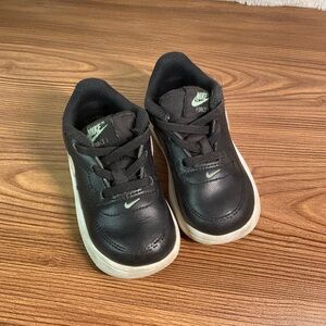 Nike Court Borough Toddler Sneakers Black Floral Pastel Shoes size 6C